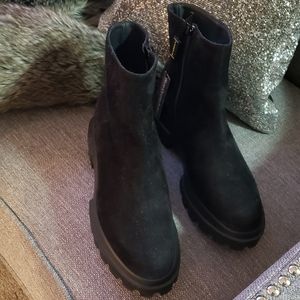 NWT Suede Chelsea Boots with zipper